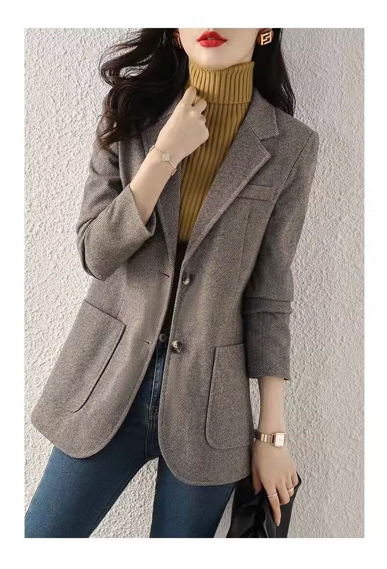 レディース トップス ジャケット 羽織 前開き テーラードジャケット ロング 長袖 Vネック 襟付き スリム ストレート Iライン 2way ボタン きれいめ 上品 おしゃれ こなれ感 個性的 クール エレガント 主役級 存在感 無地 秋 冬 謝恩会 ロングシーズン ママ オフィス ビジネス OL 通勤 デート お出かけ パーティー イベント 旅行 女子会 韓国 オルチャン 体型カバー 普段使い 着回し レイヤード インスタ映え S M L XL 2XL 3XL 大きいサイズ グレー