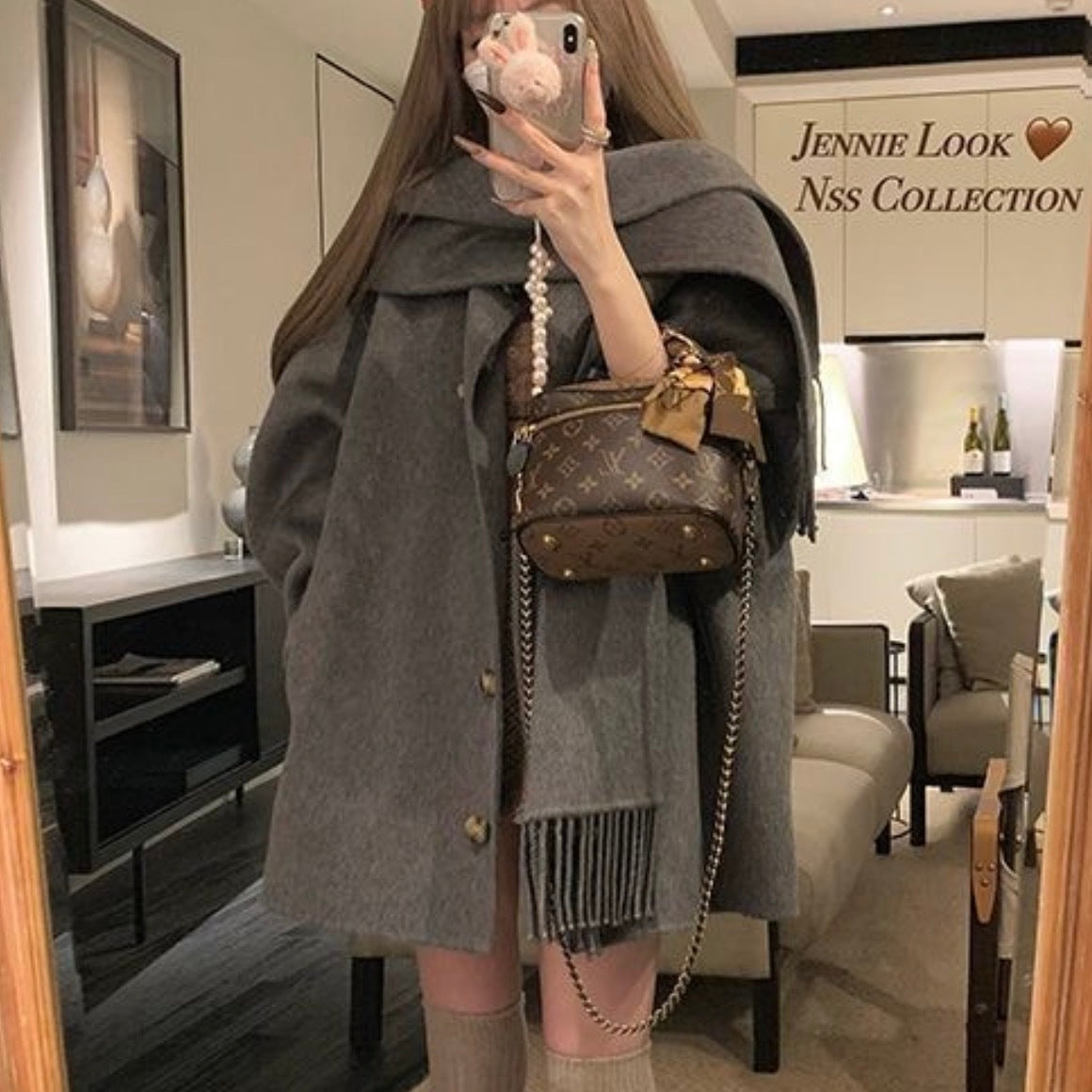 レディース ジャケット コート ブルゾン アウター 上着 デート ショート ショート丈 袖あり 長袖 ボリューム袖 萌袖 襟なし ワイド Aライン 切り替えデザイン スマート 前開き 厚手 かわいい 大人可愛い きれいめ シンプル カジュアル 上品 おしゃれ お洒落 レトロ 大人女子 こなれ感 ラフ ラブリー キュート ガーリー 個性的 クール モード系 エレガント モダン 主役級 存在感 抜け感 お出かけ 女子会 休日 旅行 着回し 普段使い ファッション コーデ スタイル モテ 定番