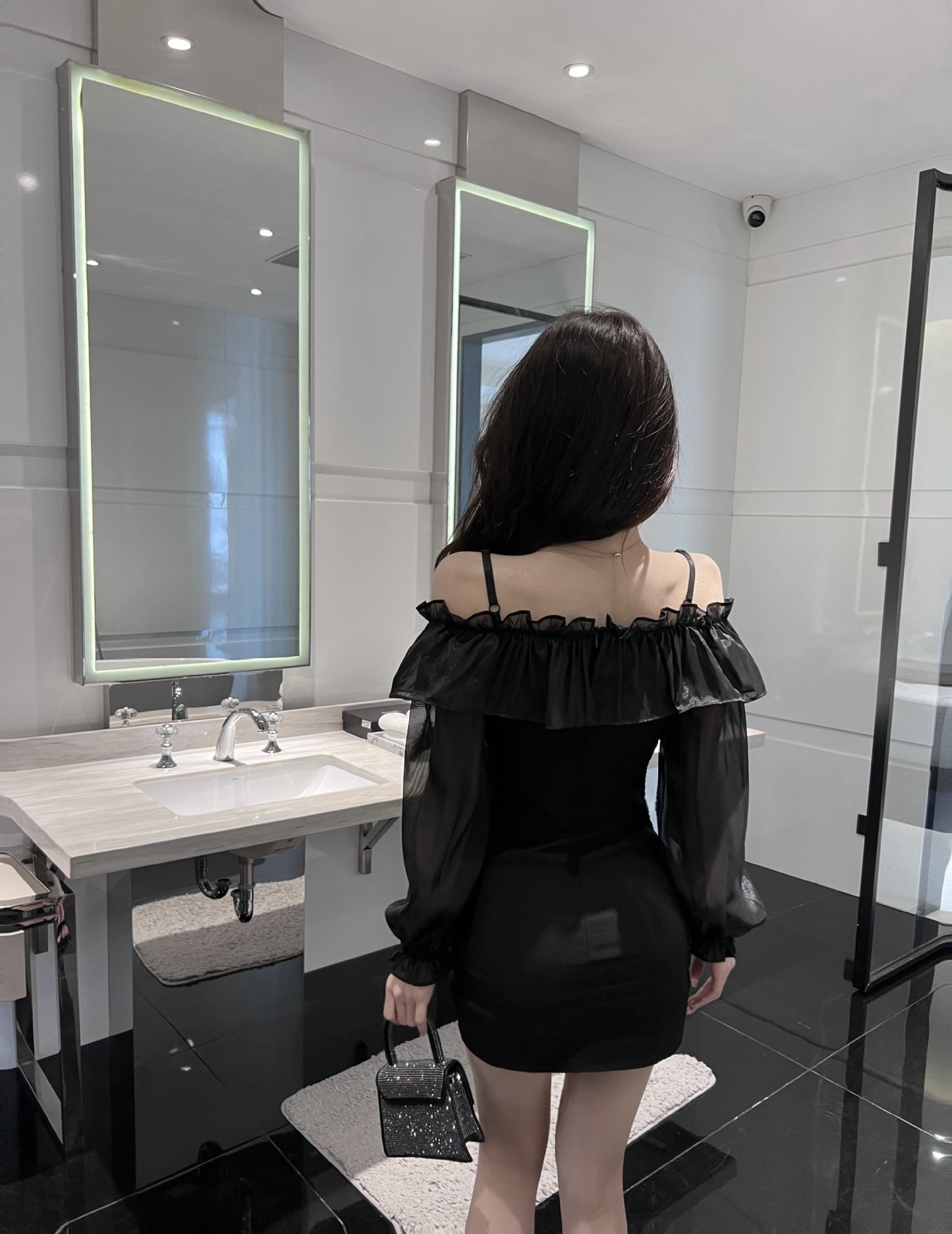 レディース ワンピース ショート 膝上 スリム 細身 かわいい 大人可愛い きれいめ シンプル 上品 おしゃれ こなれ感 無地 春 夏 デート お出かけ パーティー イベント リゾート 旅行 女子会 休日 ショッピング コンパ カフェ コーデ 普段使い モテ S M L XL 2XL 黒 膝上 タイト かっこいい エスニック エキゾチック こなれ感 モード系 エレガント ナチュラル 誕生日 謝恩会 二次会 披露宴 発表会 母の日 ママ 海 レストラン ホテル お花見 合コン コンパ 婚活 美脚 清楚