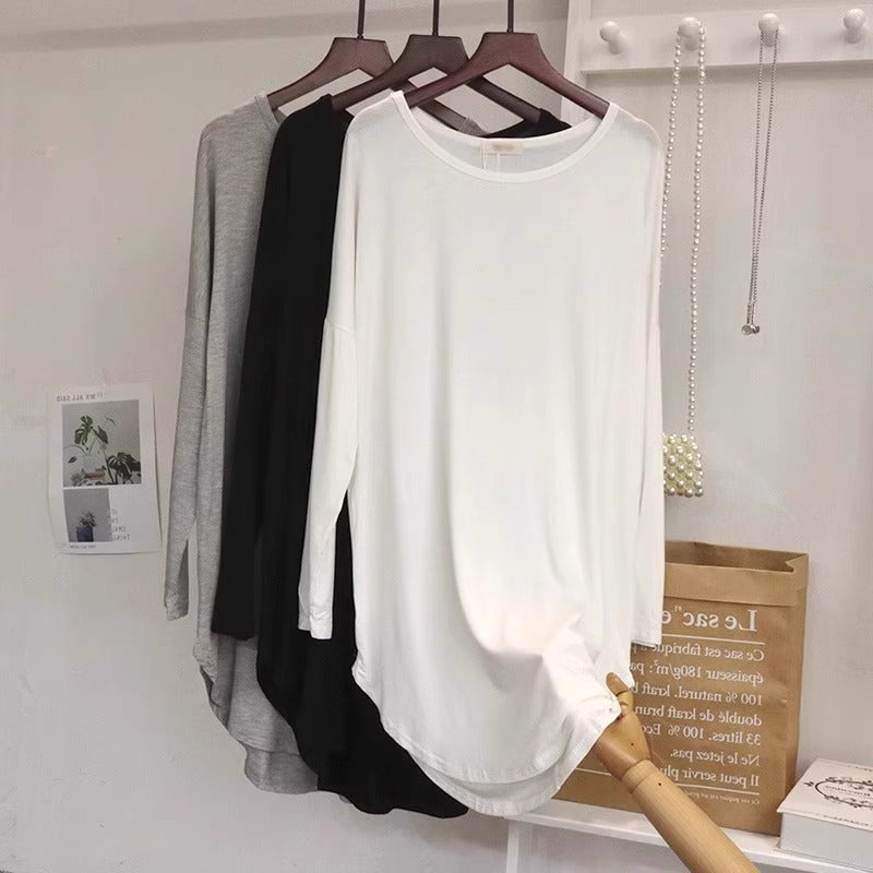 ラウンドヘム レディース トップス ルームウェア ロンT プルオーバー チュニック 部屋着 ミディアム Tシャツ 丈長 ミドル丈 長袖 ドロップショルダー ラウンドネック ワイド オーバーサイズ アメカジ かわいい シンプル カジュアル こなれ感 ルーズ ベーシック 無地 春 夏 ママ 学生 学校 通学 お出かけ 旅行 公園 女子会 休日 ショッピング カフェ お家時間 体型カバー 普段使い 着回し M L XL 2XL 3XL 4XL 5XL 大きいサイズ ゆったり ゆる ホワイト ブラック グレー