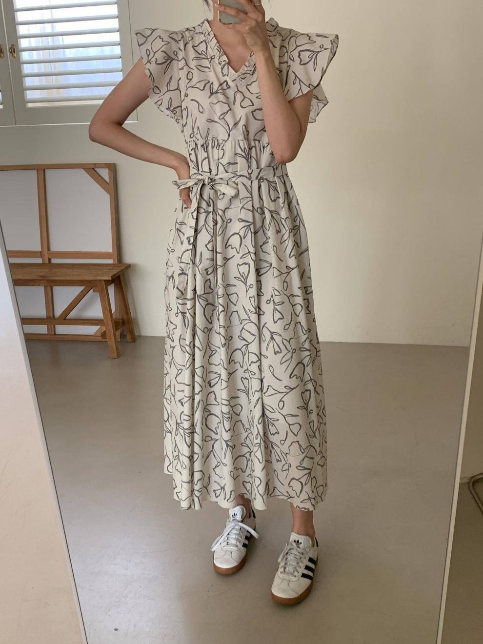 ワンピース 長袖 花柄 スリム 秋 冬 きれいめ 体型カバー 通勤 フラワー ロング フリル リボン ミディアム丈 ウエストリボン エレガント ハイウエスト