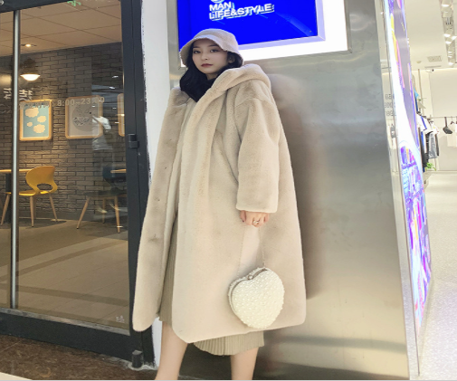 レディース コート アウター 上着 ボア ロングコート フード ビッグシルエット ボアコート ルーズシルエット 長袖 前開き かわいい 大人可愛い シンプル カジュアル おしゃれ こなれ感 ラフ ルーズ 主役級 存在感 抜け感 キュート ナチュラル 無地 秋 冬 デート お出かけ 公園 女子会 休日 ショッピング カフェ 散歩 重ね着 楽ちん 暖かい 防寒 体型カバー 普段使い 着回し レイヤード インスタ映え S M L XL ゆったり ゆる イエロー ピンク ブラック ブルー アプリコット