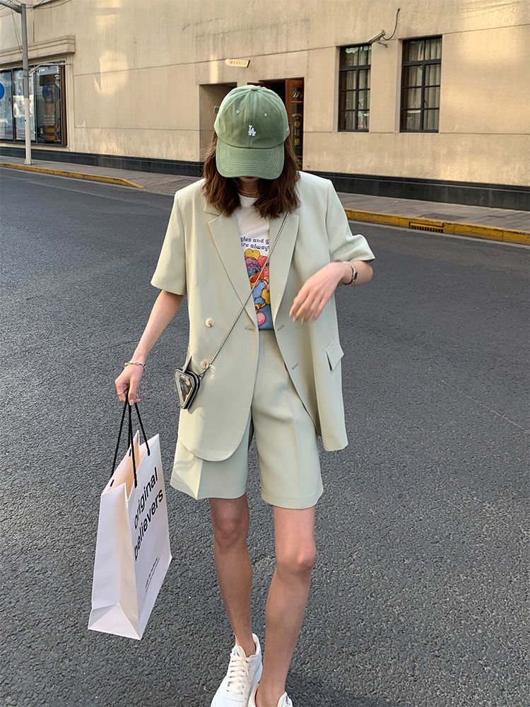 レディース パンツ ジャケット 半袖 無地 ゆったり 春夏 カジュアル きれいめ 春 ショート 夏 ショートパンツ シンプル 上品 薄手 スーツ セットアップ ポリエステル
