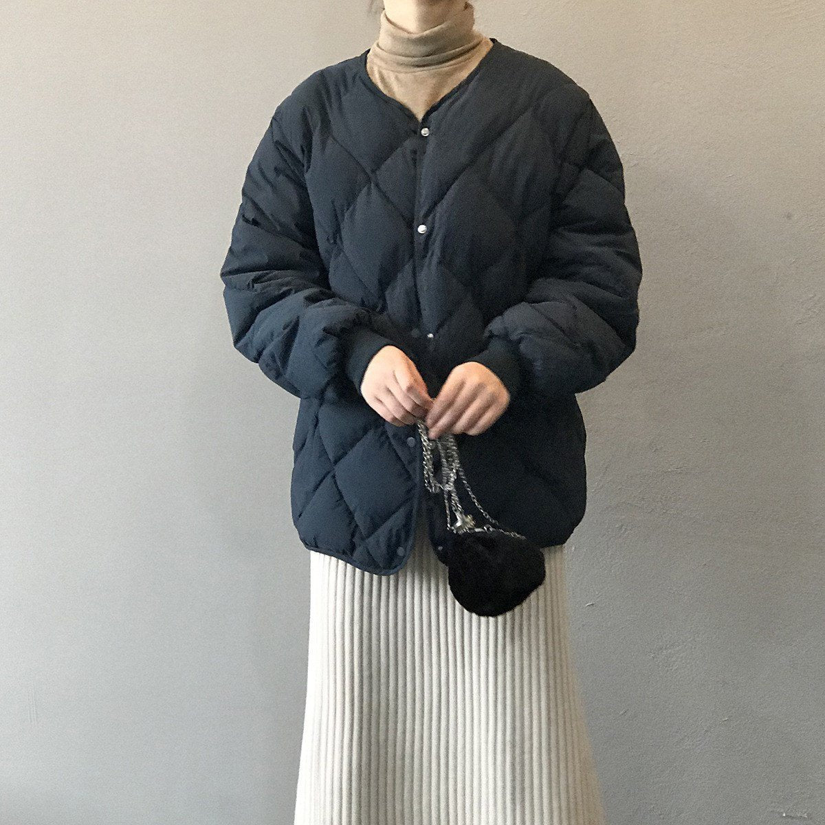 レディース ジャケット 長袖 ゆったり オーバーサイズ 秋冬 秋 体型カバー ショート キルティング 冬 ダウン 薄手 襟なし タイ アウター ポリエステル ダウンジャケット