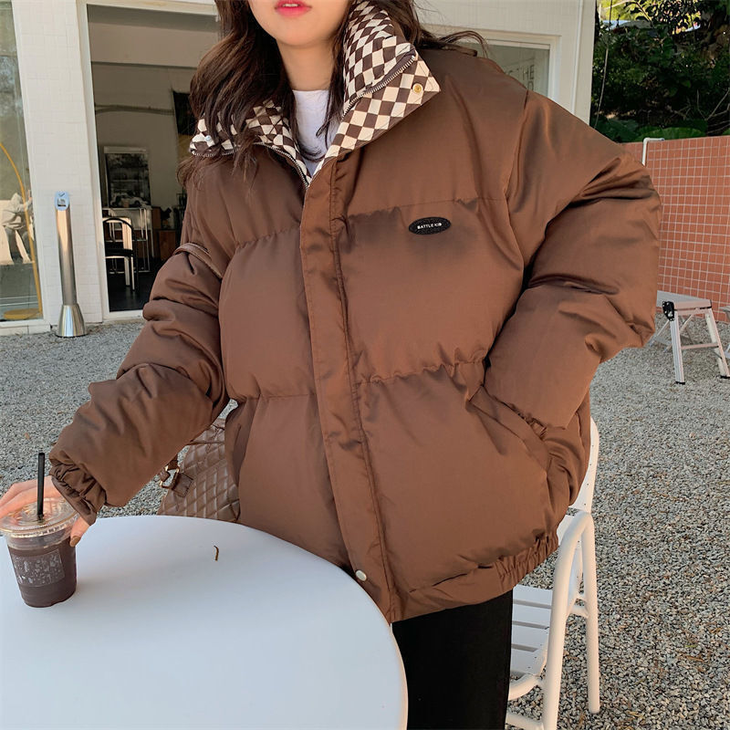 中綿コート 裏地チェッカーフラッグ柄 レディース アウター 上着 羽織 前開き 長袖 ドロップショルダー ワイド オーバーサイズ  ストリート ファスナー ポケット かわいい カジュアル おしゃれ メンズライク ボーイッシュ ルーズ キュート ナチュラル 無地 秋 冬 ママ 通勤 学生 学校 通学 デート お出かけ 旅行 公園 女子会 休日 ショッピング カフェ 韓国 オルチャン コーデ 防寒 普段使い 着回し S M L XL 2XL 大きいサイズ ブラック ベーシックカラー
