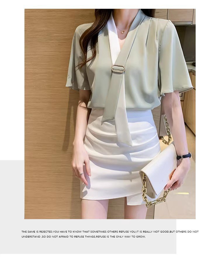 レディース ブラウス シャツ トップス 半袖 長袖 ゆったり 夏 秋冬 春夏 前開き Vネック 秋 冬 シフォン フリル ポリエステル