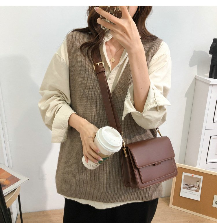 レディース トップス ニット ベスト 無地 ゆったり 秋冬 秋 カジュアル 体型カバー Vネック 膝丈 シンプル 冬 ブラック グレー イエロー セーター ベージュ アプリコット ポリエステル