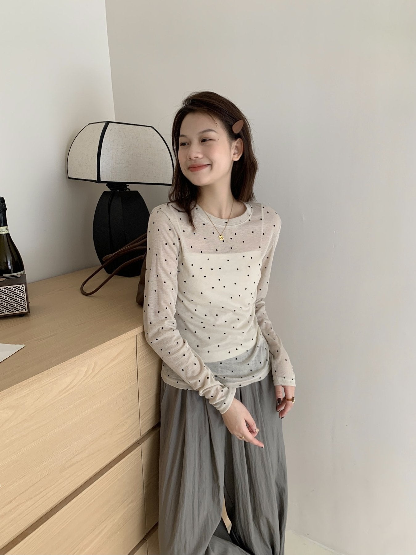 レディース Tシャツ 長袖 春夏 春 重ね着 夏 膝丈 ラウンドネック シャツ 透け感 ポリエステル ドット