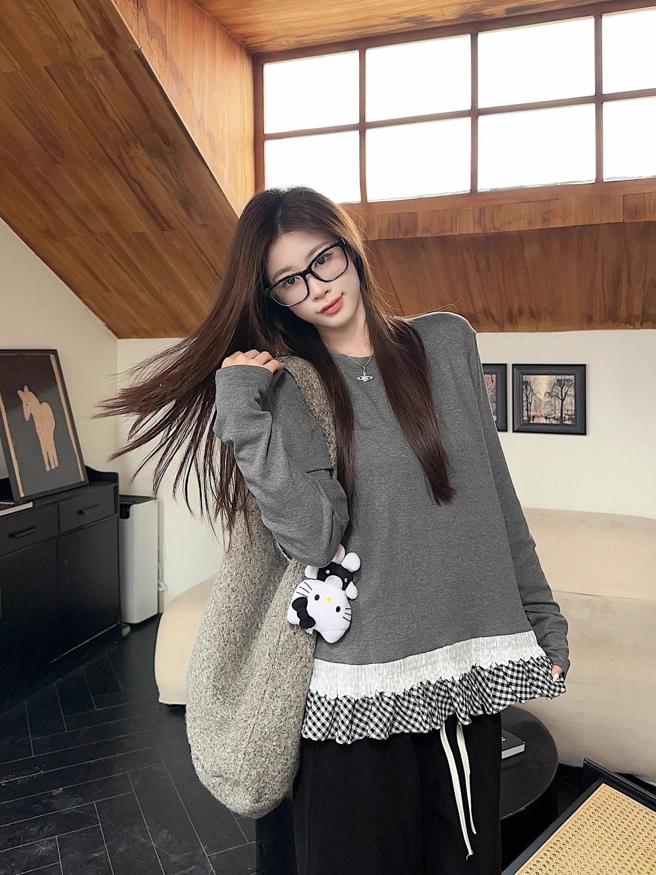 レディース トップス Tシャツ 長袖 ボーダー ストライプ チェック柄 ゆったり 秋冬 秋 きれいめ 体型カバー 花柄 膝丈 ラウンドネック レース 冬 上品 クルーネック シャツ 切り替えデザイン インナー ポリエステル 配色