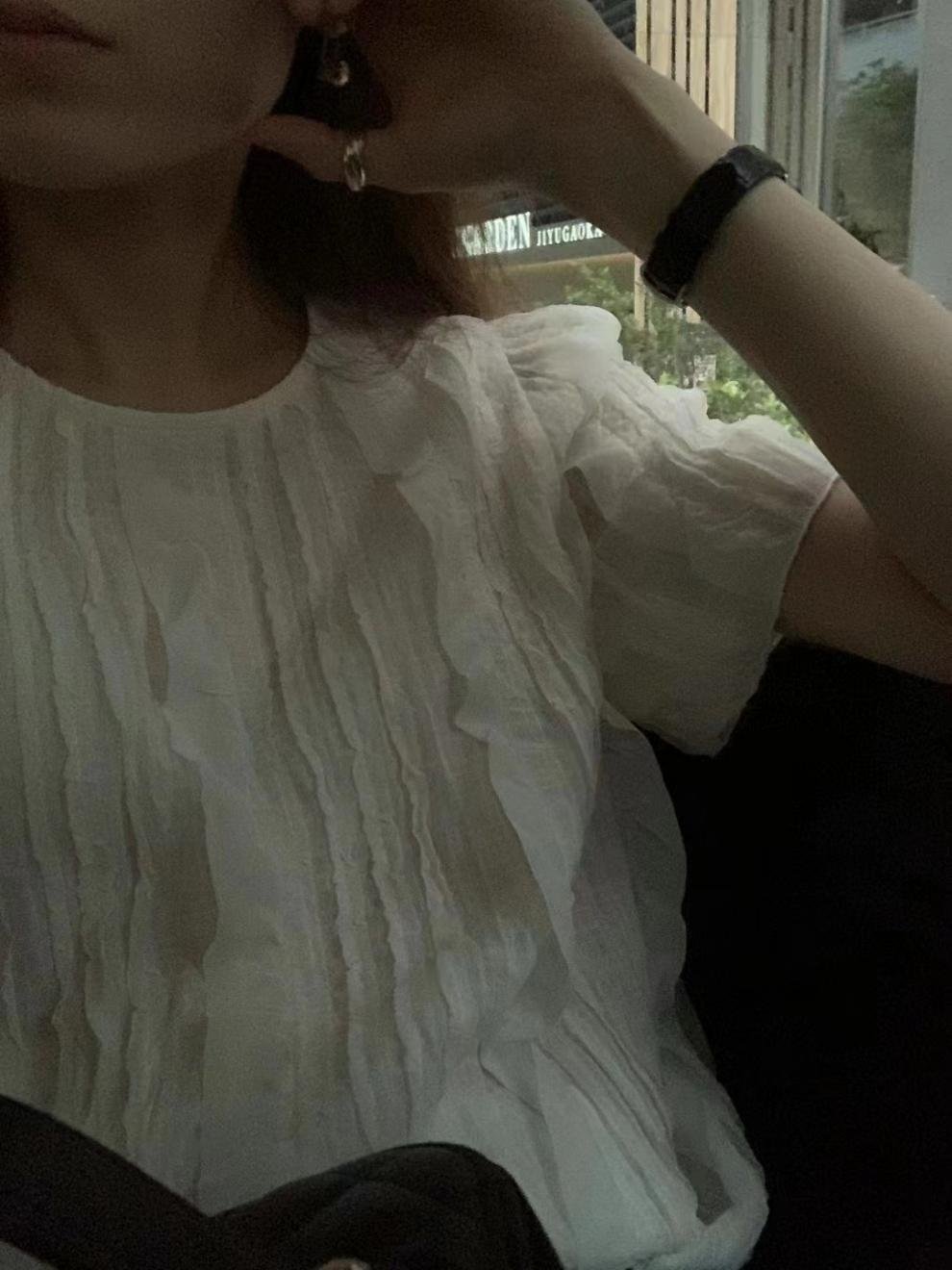 レディース シャツ トップス 無地 ゆったり 春夏 カジュアル きれいめ 韓国風 前開き 春 ショート 夏 ラウンドネック シンプル 上品 切り替えデザイン タイ ポリエステル