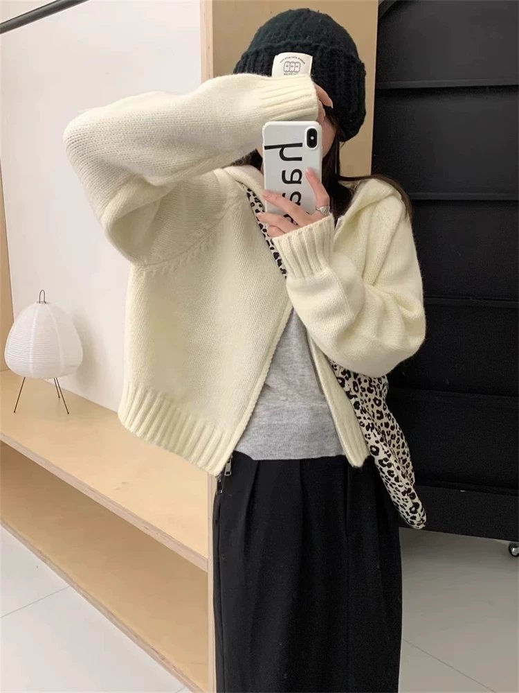 レディース ニット カーディガン コート 長袖 ゆったり 秋冬 秋 体型カバー ミニ 膝丈 ジャケット 冬 切り替えデザイン 厚手 セーター パーカー フード フェミニン アウター ボタン ポリエステル