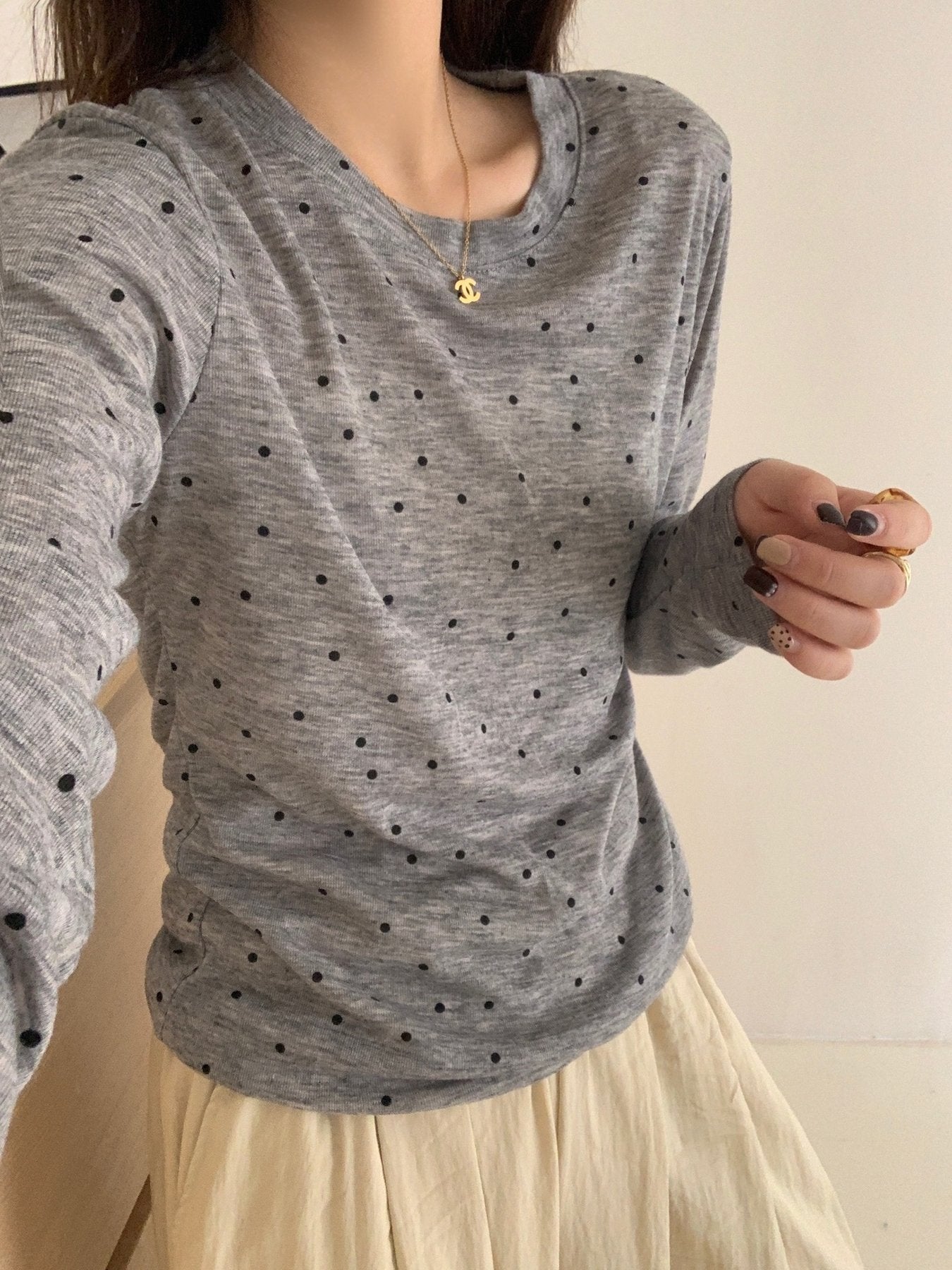 レディース Tシャツ 長袖 春夏 春 重ね着 夏 膝丈 ラウンドネック シャツ 透け感 ポリエステル ドット