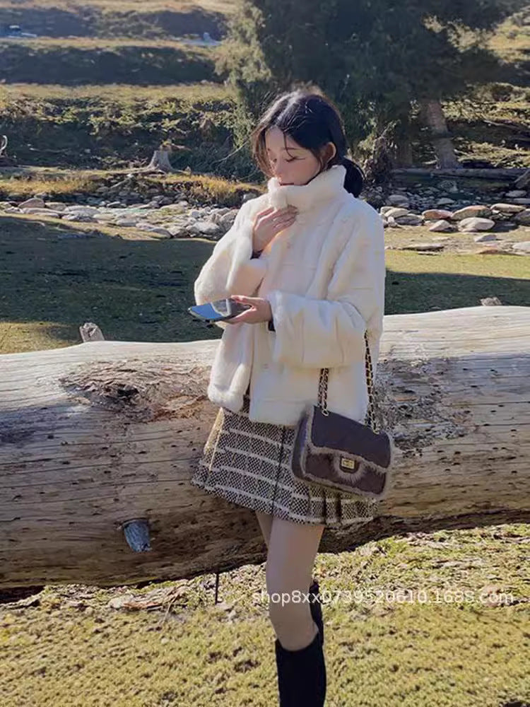 デンマーク産ミンクコート レディース 冬用 ファーコート 若者向け ミドル丈 着痩せ効果のあるフェイクファーコート 厚手 新作