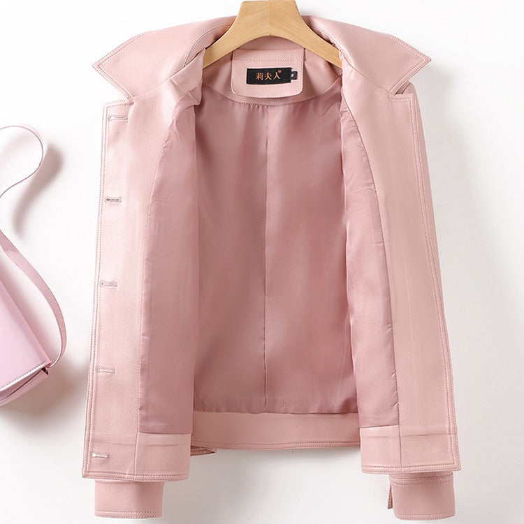 レディース ジャケット 上着 レザー ライダースジャケット シープスキン 羊皮 シープレザー ラムレザー ポケット 前開き ボタン かわいい 大人可愛い きれいめ シンプル カジュアル 上品 おしゃれ かっこいい こなれ感 ラフ 主役級 存在感 抜け感 シック 無地 春 秋 デート お出かけ 女子会 休日 ショッピング カフェ 重ね着 普段使い 着回し レイヤード インスタ映え スタイリッシュ スタイルアップ M L XL 2XL 3XL 4XL ピンク ブラック コーヒーブラウン グリーン オフホワイト