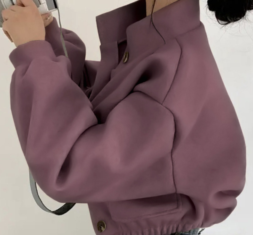 レディース ジャケット アウター 上着 羽織 前開き ショート ミドル丈 長袖 ドロップショルダー スタンドカラー ワイド オーバーサイズ ポケット ボタン アメカジ かわいい 大人可愛い シンプル カジュアル おしゃれ かっこいい こなれ感 ラフ 抜け感 ナチュラル 無地 秋 冬 ママ 通勤 学生 学校 通学 デート お出かけ 旅行 公園 女子会 休日 ショッピング お花見 カフェ 普段使い 着回し M L XL ゆったり ブラック ブラウン グレー ベージュ ベーシックカラー パープル