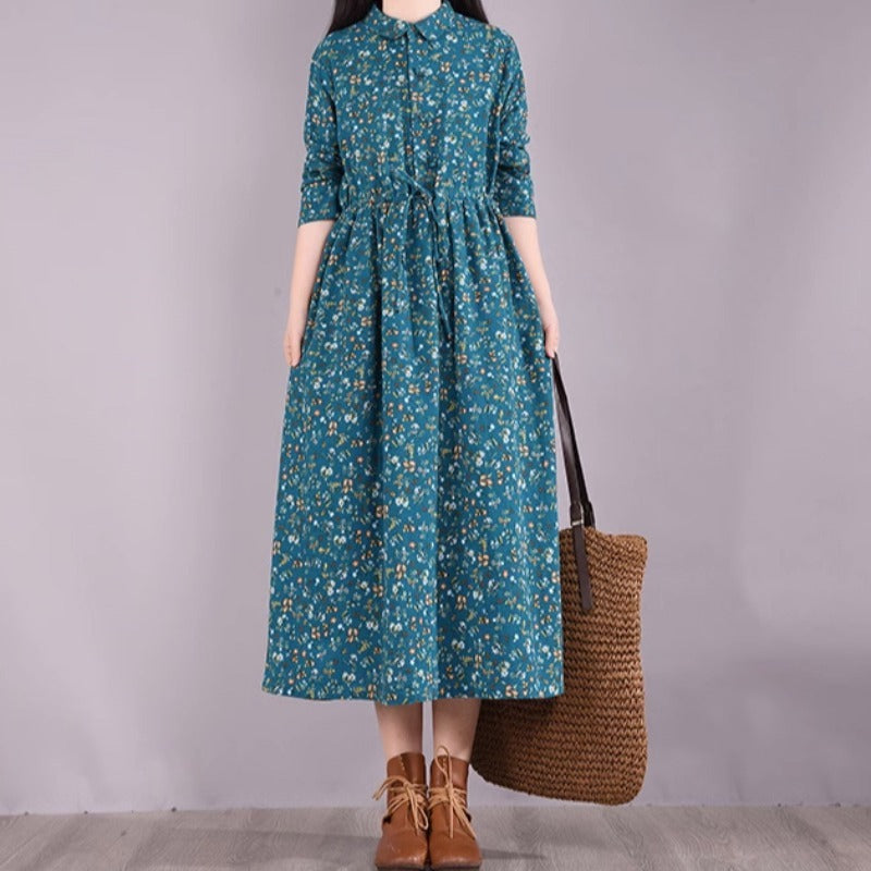 レディース シャツワンピース ワンピース ワンピ クラシック レトロ 小花柄 花柄 フラワー ウエストマーク シャツワンピ フラワー 膝下 ミモレ ロング 長袖 襟付き 丸襟 フレア セミフレア Aライン フェミニン ウエストリボン ボタン ギャザー かわいい 大人可愛い シンプル カジュアル おしゃれ こなれ感 ラフ ガーリー 主役級 存在感 抜け感 クラシカル ナチュラル 春 秋 デート お出かけ 女子会 休日 ショッピング カフェ 体型カバー 脚長 普段使い スタイルアップ M L XL 2XL