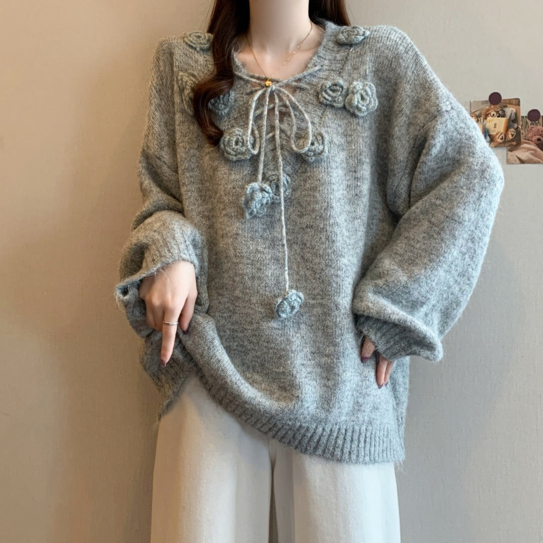 レディース トップス セーター ニット フラワー フラワーモチーフ フラワーモチーフ付き 編み上げ リボン プルオーバー ざっくり編み ゆったりシルエット 長袖 ドロップショルダー 萌袖 ワイド フェミニン かわいい 大人可愛い シンプル カジュアル おしゃれ こなれ感 ラフ ガーリー 主役級 存在感 抜け感 キュート ロマンティック ナチュラル 無地 秋 冬 デート お出かけ イベント 女子会 休日 ショッピング カフェ お家時間 重ね着 普段使い 着回し レイヤード ゆったり フリーサイズ ワンサイズ