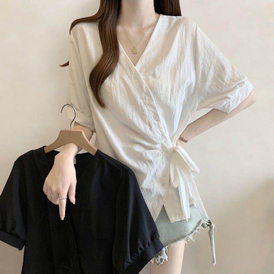 レディース シャツ トップス Tシャツ 半袖 無地 スリム 春夏 きれいめ 通勤 大きいサイズ 前開き Vネック 春 夏 シンプル リボン 個性的 レギュラー ボタン ポリエステル