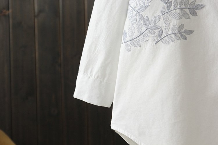 シャツ 長袖 ゆったり 春 体型カバー 春夏 前開き 白 刺繍 襟付き 白シャツ