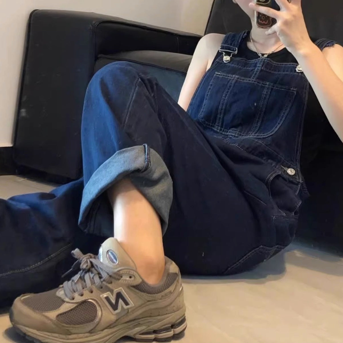 レディース パンツ サロペット オールインワン デニム ストレートパンツ ワイドパンツ デニムパンツ カバーオール 丈長 フルレングス 袖なし ノースリーブ スクエアネック ストレート ポケット ハイウエスト ブルーデニム かわいい 大人可愛い きれいめ シンプル カジュアル おしゃれ かっこいい レトロ ヴィンテージ 無地 オールシーズン 休日 重ね着 普段使い 着回し レイヤード 定番 S M L XL 2XL 3XL 4XL 5XL 小さいサイズ 大きいサイズ ビッグ ゆったり ゆる ブルー 青