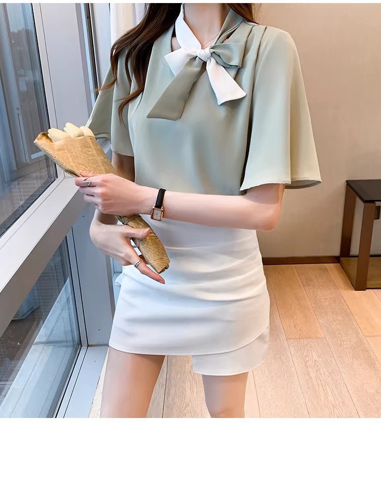 レディース ブラウス シャツ トップス 半袖 長袖 ゆったり 夏 秋冬 春夏 前開き Vネック 秋 冬 シフォン フリル ポリエステル