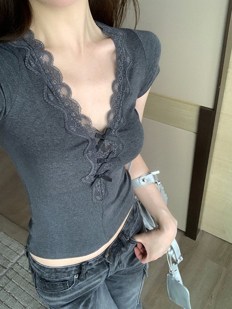 レディース トップス Tシャツ 半袖 スリム 夏 きれいめ 通勤 春夏 Vネック ショート レース グレー シャツ 切り替えデザイン 蝶