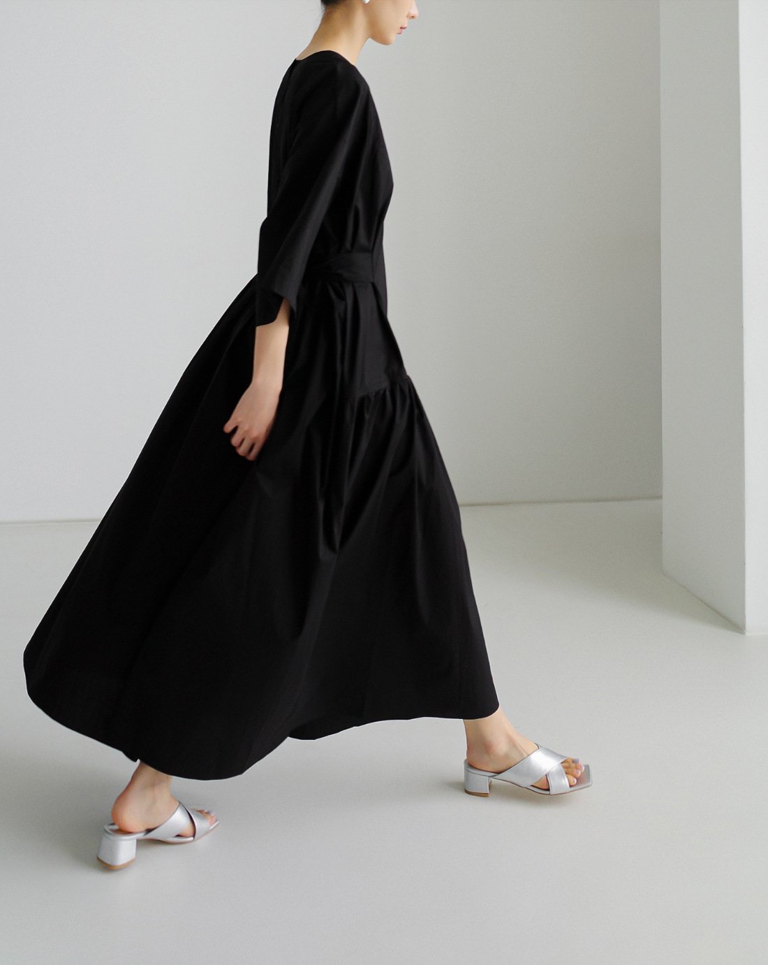 ワンピース 長袖 無地 春夏 カジュアル きれいめ 春 夏 ラウンドネック シンプル ロング 上品 大きい 切り替えデザイン