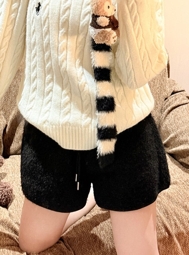 ループボアパンツ レディース パンツ ボトムス ショートパンツ ショート 膝上 フェミニン もこもこ ふわふわ ハイウエスト ボア かわいい シンプル カジュアル おしゃれ こなれ感 ラフ キュート 抜け感 ナチュラル 無地 秋 冬 学生 学校 通学 デート お出かけ イベント 旅行 女子会 休日 ショッピング ライブ 合コン カフェ 普段使い 着回しインスタ映え S M L ホワイト ブラック ブラウン グレー ベーシックカラー 秋カラー