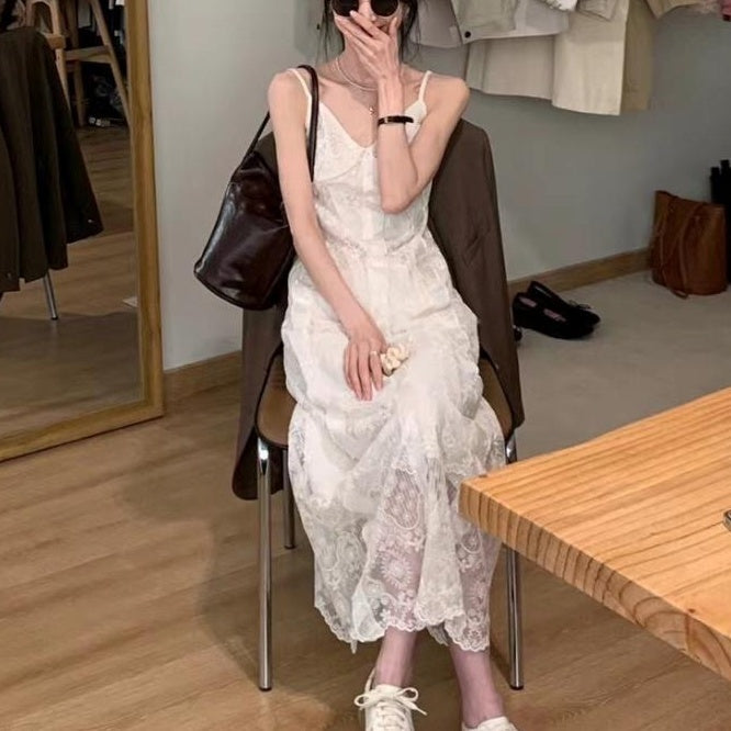 ワンピース ロングワンピース キャミソールワンピース Vネック 刺? 透け感 バックシャン ロング丈 かわいい 可愛い 大人可愛い きれいめ シンプル レトロ おしゃれ かっこいい カジュアル こなれ感 個性的 主役級 存在感 抜け感 春 夏 ベーシック ナチュラル エレガント キュート ガーリー 無地 女性用 レディース ママ OL 通勤 学生 通学 デート お出かけ 旅行 休日 ランチ カフェ ショッピング コンパ 普段使い デイリー 着回し 重ね着 S M L トレンド モテ 高見え 高級感