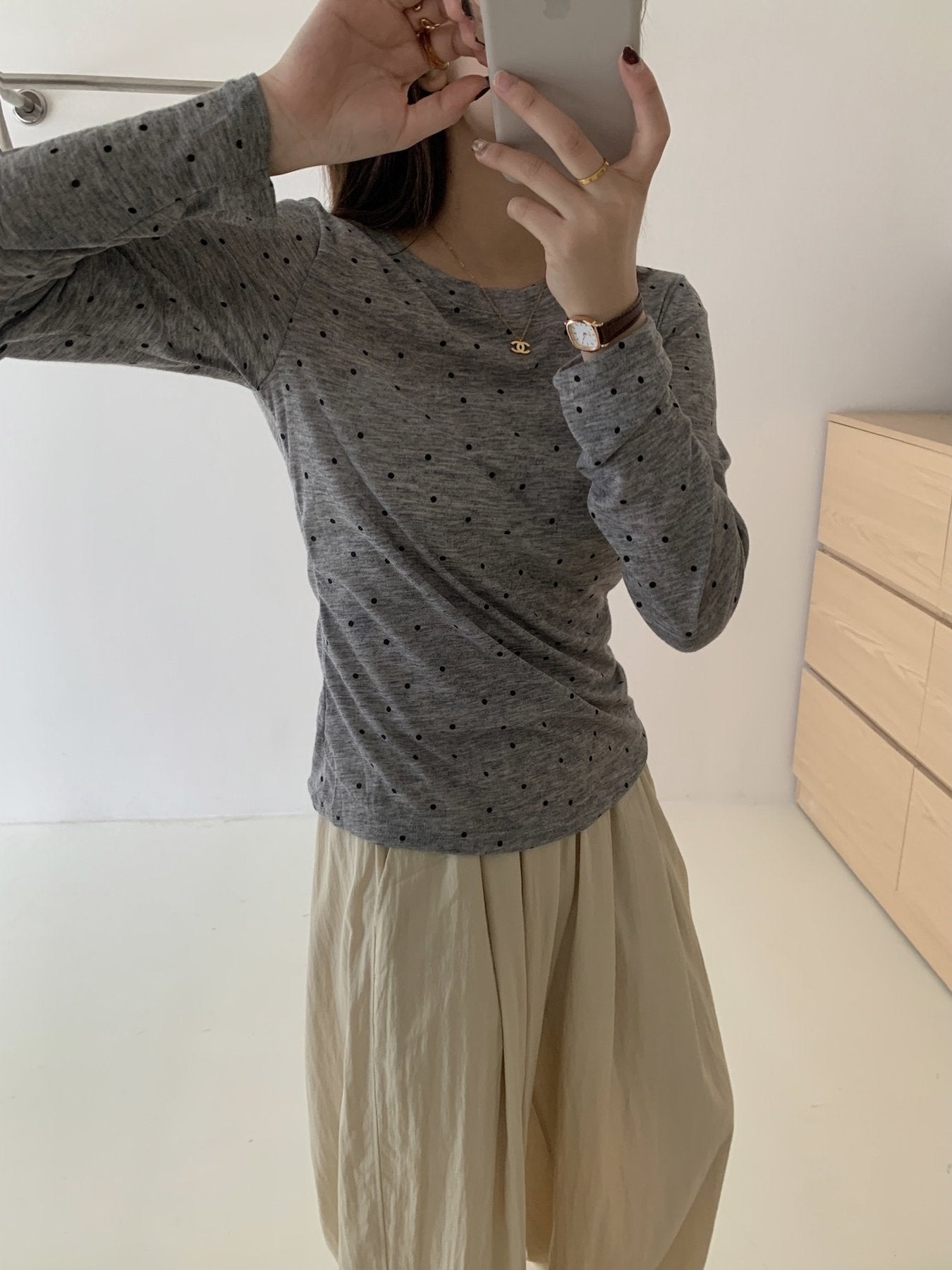 レディース Tシャツ 長袖 春夏 春 重ね着 夏 膝丈 ラウンドネック シャツ 透け感 ポリエステル ドット