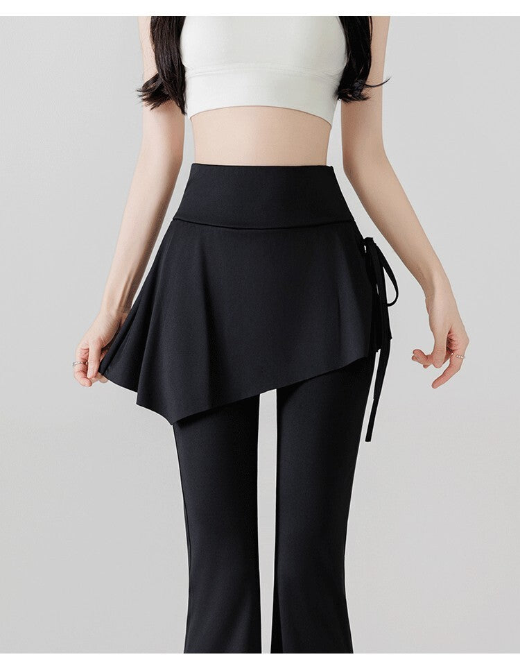 レディース ボトムス ロングパンツ フレアパンツ 重ね着風 フェイクレイヤード アシンメトリー 切り替え 裾ワイド フェミニン リボン ハイウエスト かわいい 大人可愛い きれいめ シンプル カジュアル 上品 おしゃれ こなれ感 スポーティー ガーリー 抜け感 無地 春 夏 秋 学生 学校 通学 お出かけ お泊まり ジム 公園 女子会 休日 高原 ガーデン ショッピング カフェ ダンス ヨガ トレーニング 美脚 脚長 普段使い 着回し M L XL 黒 ブラック グレー