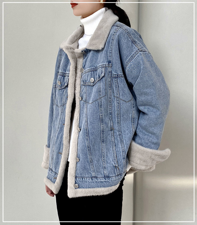 レディース ジャケット アウター デニム 羽織 デニムジャケット 長袖 襟付き オーバーサイズ ストリート ポケット 前開き リバーシブル ボタン アメカジ ブルーデニム 裏起毛 シンプル カジュアル かっこいい レトロ こなれ感 ラフ ルーズ クール 主役級 存在感 ベーシック 無地 秋 冬 ママ 通勤 学生 デート お出かけ お泊まり アウトドア キャンプ 旅行 公園 女子会 休日 ショッピング お花見 韓国 防寒 着回し トレンド 定番 S M L XL ゆったり ゆる ブルー ベーシックカラー