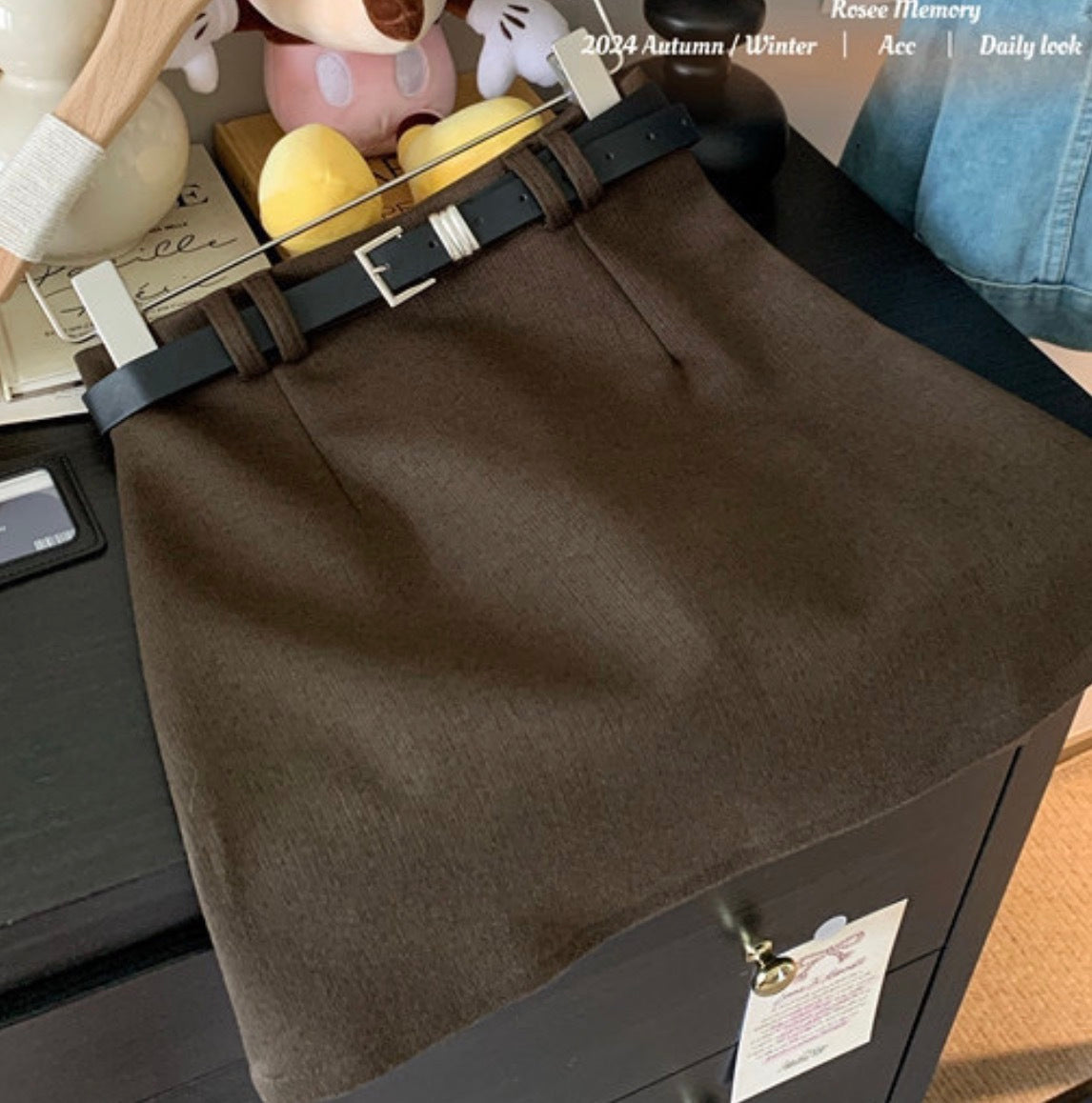 レディース スカート  デート ミニスカート フレアスカート ショート ショート丈 ミディアム丈 フレア Aライン スマート ベルト かわいい 大人可愛い きれいめ シンプル カジュアル 上品 おしゃれ お洒落 レトロ 大人女子 こなれ感 ラフ ラブリー キュート ガーリー 個性的 クール モード系 エレガント モダン 主役級 存在感 抜け感 お出かけ 女子会 休日 旅行 着回し 普段使い ファッション コーデ スタイル モテ 定番 トレンド インスタ映え 色展開