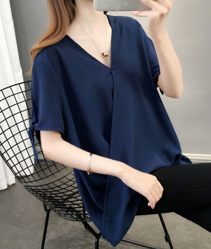 トップス シャツ シフォンシャツ 5分袖 Vネック プルオーバー 袖リボン 肌見せ かわいい 可愛い 大人可愛い きれいめ シンプル レトロ おしゃれ かっこいい カジュアル こなれ感 個性的 魅力的 主役級 存在感 抜け感 春 夏 ベーシック ナチュラル エレガント キュート ガーリー 無地 女性用 レディース ママ マタニティ OL 通勤 オフィス 学生 通学 デート お出かけ ランチ 旅行 休日 カフェ ショッピング 普段使い 着回し 重ね着 L XL 2XL 3XL 4XL 5XL 6XL