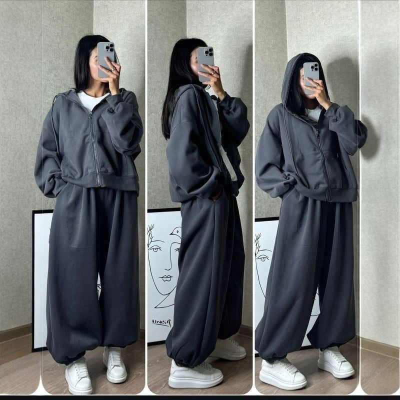 レディース トップス セーター パーカー セットアップ ジョガーパンツ ロング 長袖 ドロップショルダー フード ワイド オーバーサイズ ファスナー ポケット 前開き 大人可愛い おしゃれ かっこいい こなれ感 ラフ 個性的 主役級 存在感 無地 秋 冬 ロングシーズン ママ お出かけ 旅行 ジム 公園 女子会 韓国 オルチャン 楽ちん 体型カバー 普段使い インスタ映え S M L XL 2XL 3XL 大きいサイズ ゆったり ゆる 黒 ブラック グレー ワインレッド ネイビー