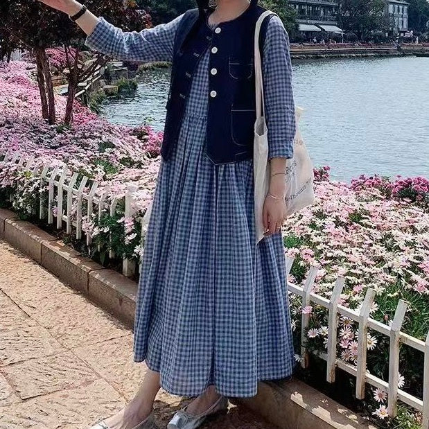 レディース ワンピース ロング マキシ 長袖 スクエアネック Aライン タック ウエストマーク かわいい 大人可愛い きれいめ シンプル カジュアル おしゃれ レトロ こなれ感 ラフ ガーリー ヴィンテージ ラブリー キュート クラシカル ベーシック カントリー ロマンティック ナチュラル チェック ギンガムチェック 春 秋 お出かけ イベント 女子会 休日 高原 ガーデン 楽ちん 体型カバー 普段使い 着回し モテ 清楚 トレンド 流行 定番 M L XL 2XL 小さいサイズ 大きいサイズ ブルー 青