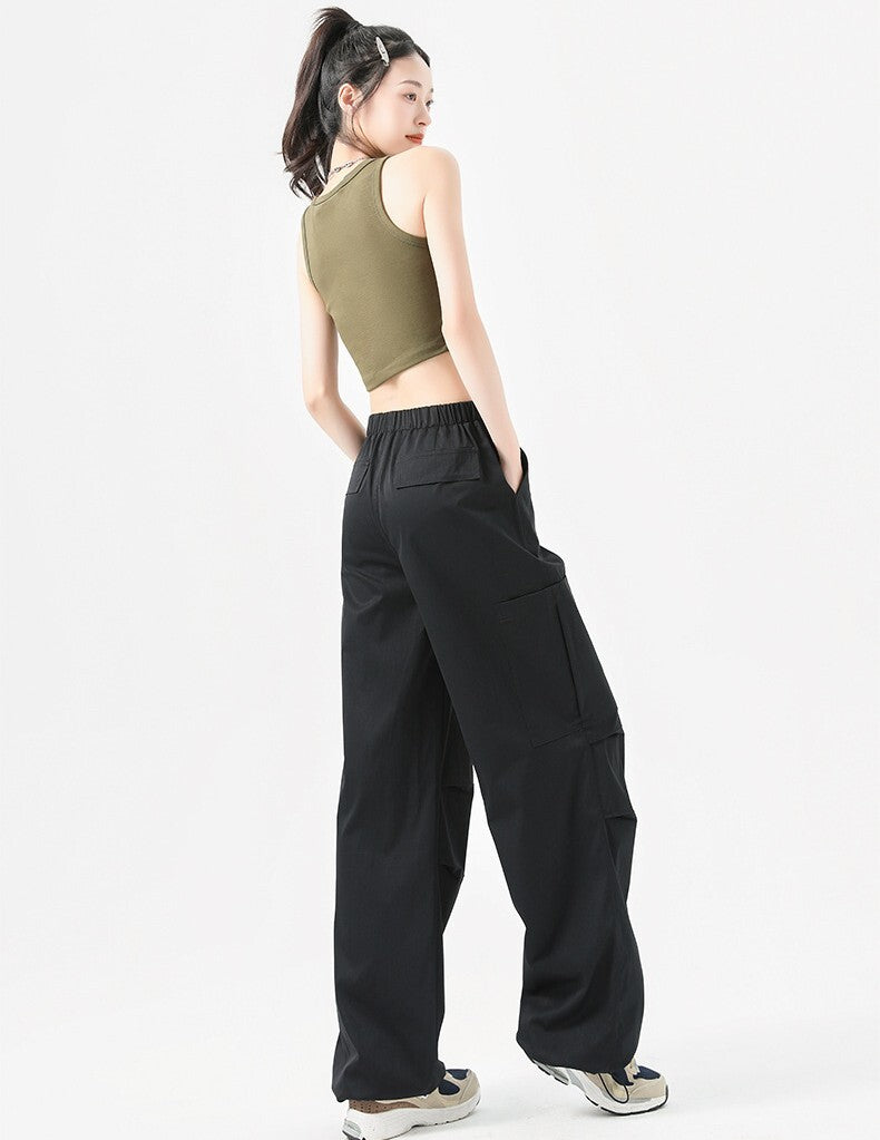 パラシュートパンツ レディース パンツ ボトムス ロングパンツ ワイドパンツ カーゴパンツ 丈長 ロング ワイド ストリート ポケット ハイウエスト ウエストゴム ドロスト ボタン アメカジ シンプル カジュアル おしゃれ かっこいい メンズライク ボーイッシュ ルーズ クール ナチュラル 無地 春 夏 ママ 通勤 学生 学校 通学 デート お出かけ 旅行 公園 女子会 休日 ショッピング お花見 カフェ 普段使い 着回し S M L XL ブラック ダークグレー カーキ ベーシックカラー