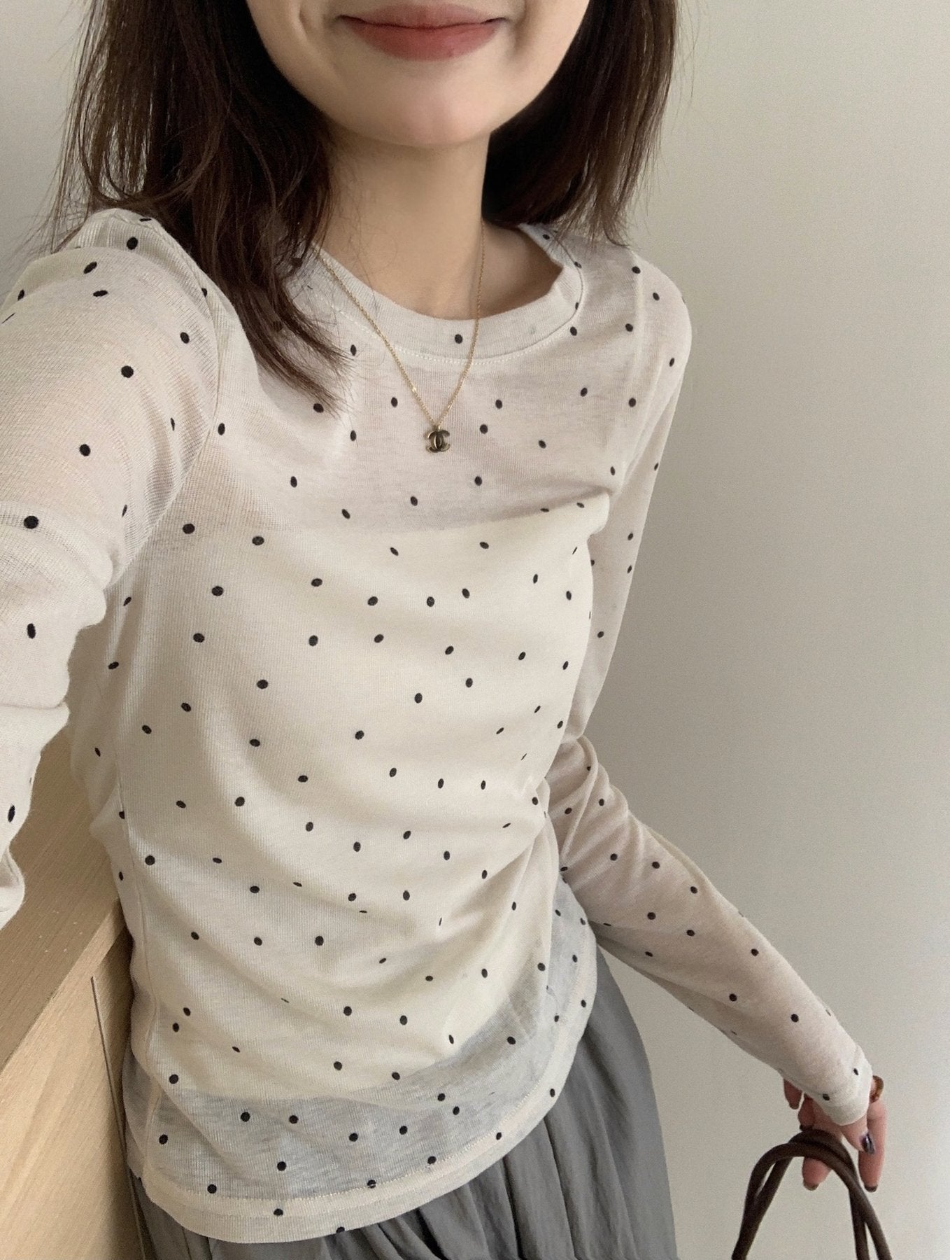 レディース Tシャツ 長袖 春夏 春 重ね着 夏 膝丈 ラウンドネック シャツ 透け感 ポリエステル ドット