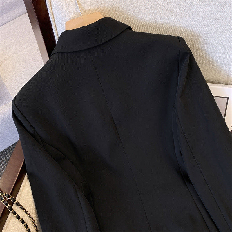 レディース トップス ジャケット アウター 上着 ロング 長袖 Vネック 襟付き ワイド ストレート Iライン ポケット 前開き ボタン 薄手 大人可愛い きれいめ シンプル カジュアル おしゃれ こなれ感 個性的 主役級 存在感 抜け感 都会的 無地 春 秋 二次会 ロングシーズン ママ オフィス ビジネス 通勤 デート 旅行 女子会 合コン 重ね着 韓国 オルチャン 楽ちん 暖かい 防寒 体型カバー 美脚 脚長 普段使い 着回し モテ 流行 インスタ映え S M L XL ゆったり ゆる 黒 ブラック