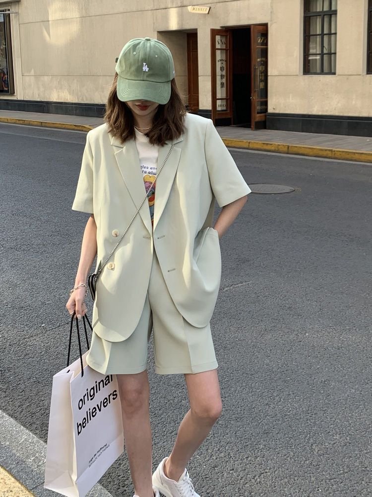 レディース パンツ ジャケット 半袖 無地 ゆったり 春夏 カジュアル きれいめ 春 ショート 夏 ショートパンツ シンプル 上品 薄手 スーツ セットアップ ポリエステル