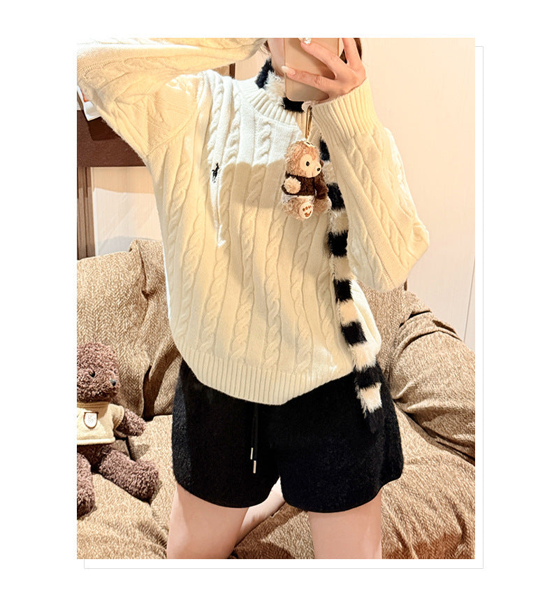 ループボアパンツ レディース パンツ ボトムス ショートパンツ ショート 膝上 フェミニン もこもこ ふわふわ ハイウエスト ボア かわいい シンプル カジュアル おしゃれ こなれ感 ラフ キュート 抜け感 ナチュラル 無地 秋 冬 学生 学校 通学 デート お出かけ イベント 旅行 女子会 休日 ショッピング ライブ 合コン カフェ 普段使い 着回しインスタ映え S M L ホワイト ブラック ブラウン グレー ベーシックカラー 秋カラー