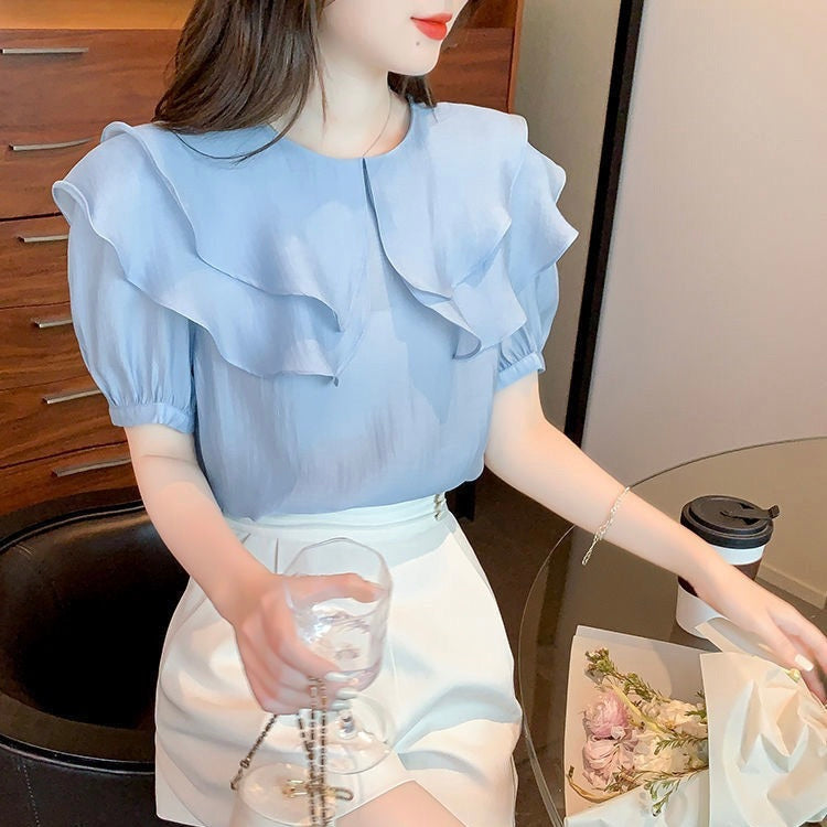 レディース トップス シャツ ブラウス 半袖 ボリューム袖 パフスリーブ フリルカラー ダブルカラー フェミニン シフォン かわいい 大人可愛い きれいめ シンプル 上品 おしゃれ ガーリー エレガント ラブリー キュート クラシカル ロマンティック 無地 春 夏 OL 通勤 デート お出かけ パーティー イベント レストラン 休日 ショッピング 普段使い 着回し 清楚 トレンド 流行 インスタ映え S M L XL 2XL 3XL 小さいサイズ 白 ホワイト オフホワイト ピンク 水色 ライトブルー