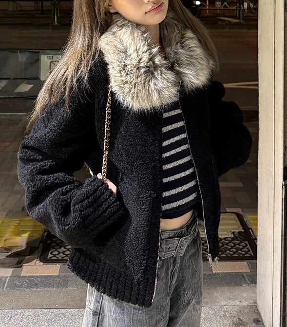 レディース コート アウター 上着 羽織 前開き ミディアム ショート 長袖 ドロップショルダー 襟付き オーバーサイズ ファスナー ポケット フェイクファー かわいい 大人可愛い シンプル カジュアル おしゃれ レトロ こなれ感 ラフ スポーティー ガーリー 存在感 ベーシック ワイルド 無地 秋 冬 ママ 通勤 学生 デート お出かけ お泊まり アウトドア イベント 旅行 公園 女子会 休日 ショッピング カフェ ランチ 韓国 モテS M L ゆったり ゆる ブラック ベーシックカラー 大人カラー