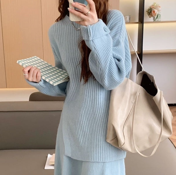 レディース スカート トップス ニット セットアップ 2点セット 上下セット マキシ 長袖 ラウンドネック ストレート フェミニン スリット サイドスリット ハイウエスト リブニット ボタン かわいい 大人可愛い きれいめ シンプル 上品 おしゃれ ガーリー エレガント ラブリー キュート ロマンティック ナチュラル 無地 秋 冬 デート お出かけ 旅行 レストラン 女子会 休日 暖かい 防寒 普段使い 着回し 清楚 トレンド 流行 フリーサイズ ワンサイズ 茶色 ブラウン グレー オフホワイト 水色