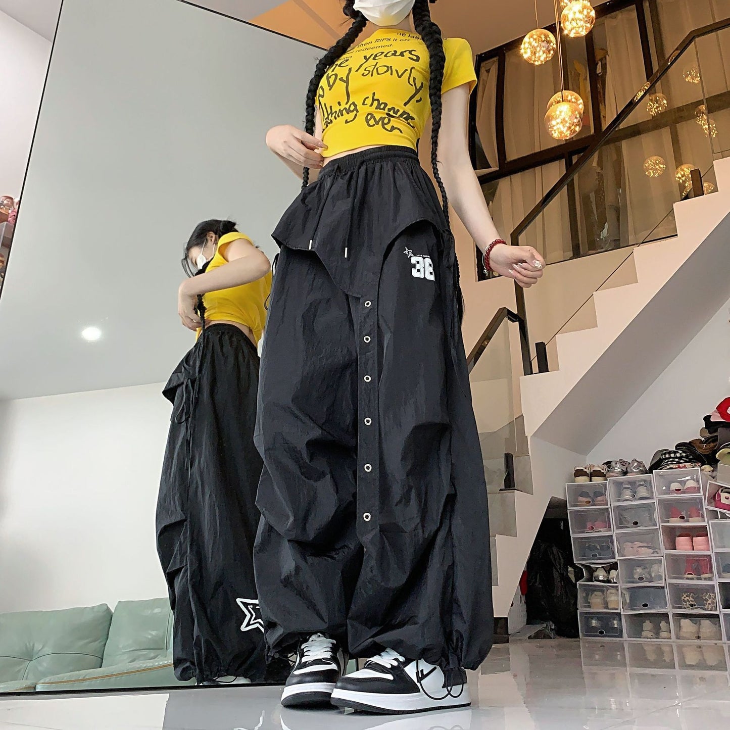 バルーンパンツ レディース パンツ ボトムス ワイドパンツ 丈長 ロング ワイド 裾ワイド ストリート ポケット ハイウエスト ドロスト カジュアル おしゃれ かっこいい メンズライク ボーイッシュ ルーズ クール ロゴ 春 夏 ママ 学生 学校 通学 部活 お出かけ アウトドア 旅行 ジム 公園 休日 韓国 オルチャン コーデ 楽ちん 体型カバー 普段使い 着回し XS S M L 小さいサイズ ブラック レッド ベーシックカラー
