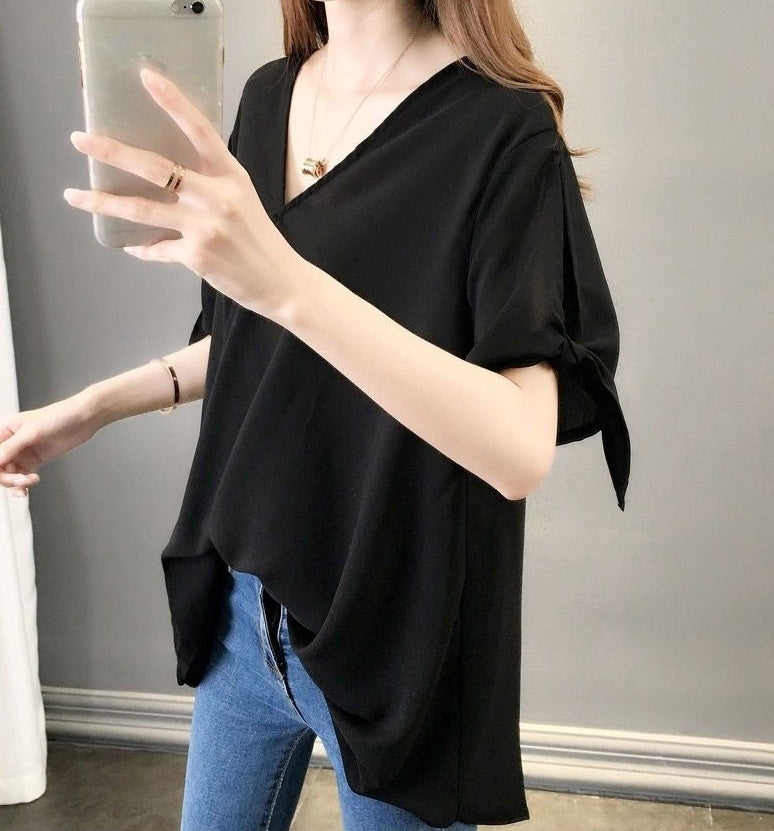 トップス シャツ シフォンシャツ 5分袖 Vネック プルオーバー 袖リボン 肌見せ かわいい 可愛い 大人可愛い きれいめ シンプル レトロ おしゃれ かっこいい カジュアル こなれ感 個性的 魅力的 主役級 存在感 抜け感 春 夏 ベーシック ナチュラル エレガント キュート ガーリー 無地 女性用 レディース ママ マタニティ OL 通勤 オフィス 学生 通学 デート お出かけ ランチ 旅行 休日 カフェ ショッピング 普段使い 着回し 重ね着 L XL 2XL 3XL 4XL 5XL 6XL