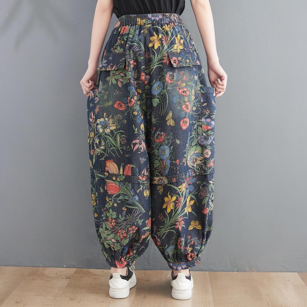 バルーンパンツ サルエルパンツ レディース パンツ ボトムス デニム ロングパンツ ワイドパンツ ハーレムパンツ ロング 切り替え ポケット ウエストゴム かわいい 大人可愛い きれいめ シンプル カジュアル 上品 おしゃれ レトロ こなれ感 ガーリー 抜け感 ベーシック 花柄 フラワー 春 秋 学生 学校 通学 お出かけ お泊まり 休日 高原 ガーデン ショッピング カフェ 普段使い 着回し 体型カバー 定番 M L XL 2XL 大きいサイズ ゆったり ネイビー