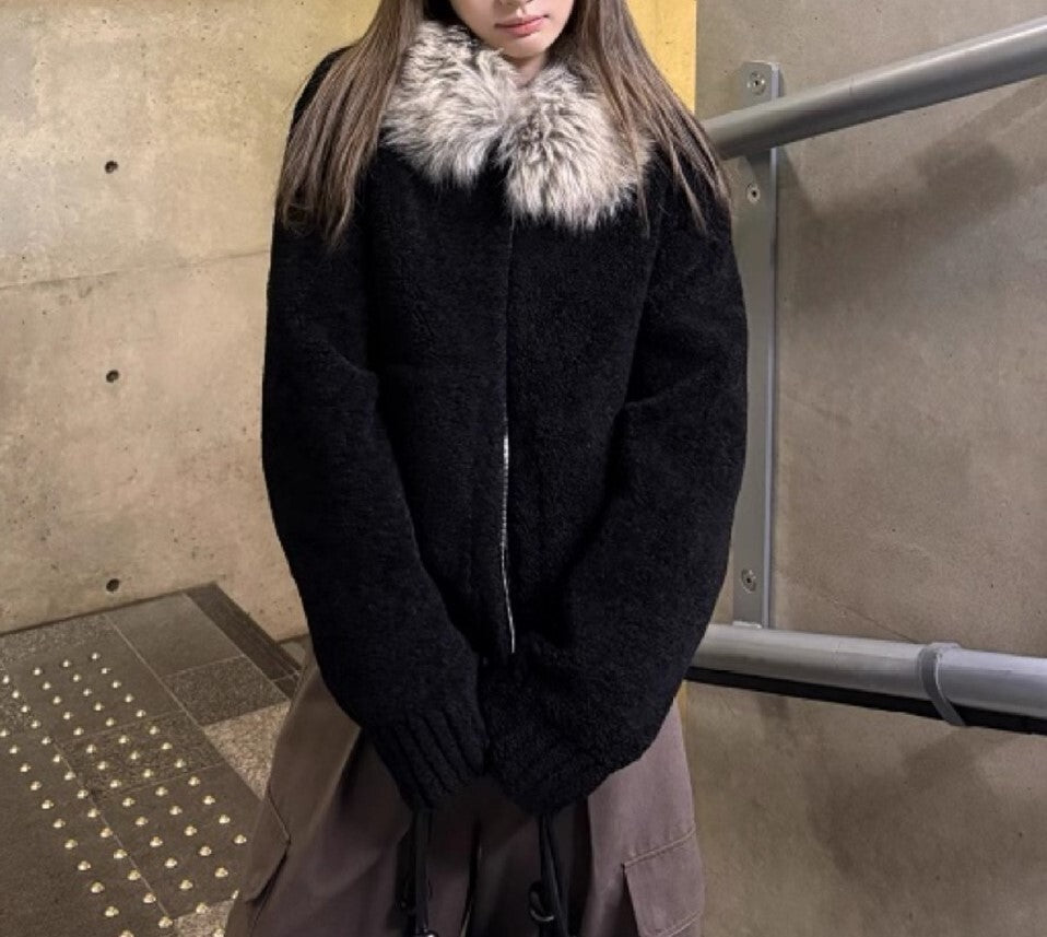 レディース コート アウター 上着 羽織 前開き ミディアム ショート 長袖 ドロップショルダー 襟付き オーバーサイズ ファスナー ポケット フェイクファー かわいい 大人可愛い シンプル カジュアル おしゃれ レトロ こなれ感 ラフ スポーティー ガーリー 存在感 ベーシック ワイルド 無地 秋 冬 ママ 通勤 学生 デート お出かけ お泊まり アウトドア イベント 旅行 公園 女子会 休日 ショッピング カフェ ランチ 韓国 モテS M L ゆったり ゆる ブラック ベーシックカラー 大人カラー