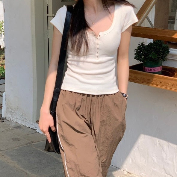 レディース トップス カットソー プルオーバー Tシャツ 半袖 ラウンドネック スリム 細身 スマート フェミニン ストリート アメカジ お腹見せ かわいい 大人可愛い きれいめ シンプル カジュアル おしゃれ かっこいい レトロ こなれ感 ラフ メンズライク マニッシュ ボーイッシュ スポーティー クール キュート ベーシック アメリカン アクティブ ナチュラル 無地 夏 お出かけ イベント 楽ちん 普段使い 着回し 流行 定番 S M L XL 白 ホワイト 黒 ブラック グレー オフホワイト ピンク