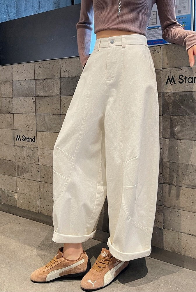 レディース ボトムス パンツ コットンパンツ ワイドパンツ カーブパンツ ワイドカーブパンツ コットン ボリューム ワイド ファスナー ポケット ハイウエスト 綿 かわいい 大人可愛い シンプル カジュアル おしゃれ かっこいい こなれ感 ラフ ルーズ 主役級 存在感 抜け感 キュート ベーシック ナチュラル 無地 デート お出かけ 女子会 休日 ショッピング カフェ 体型カバー 美脚 脚長 普段使い 着回し スタイルアップ スタイリッシュ XS S M L XL 2XL 3XL